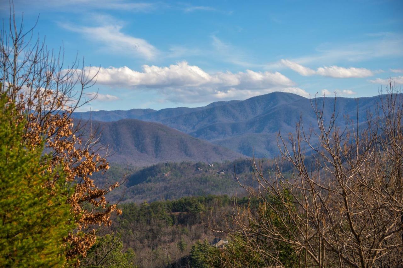 Hotel Bear Hugs Pigeon Forge Esterno foto